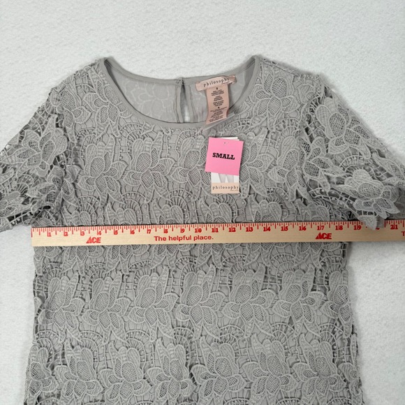 Philosophy Lace Shirt Womens Size Small Gray‎ Top Short Sleeve Blouse New - Picture 5 of 9